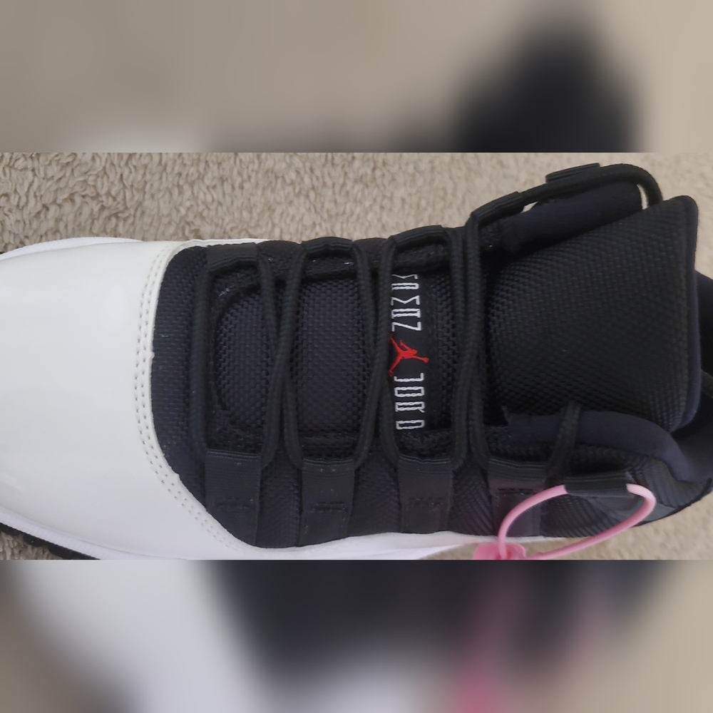 Rare DS OG all Air Jordan 11 retro low tuxedo 2013    XI gs women (Sample pair) - Picture 6 of 11